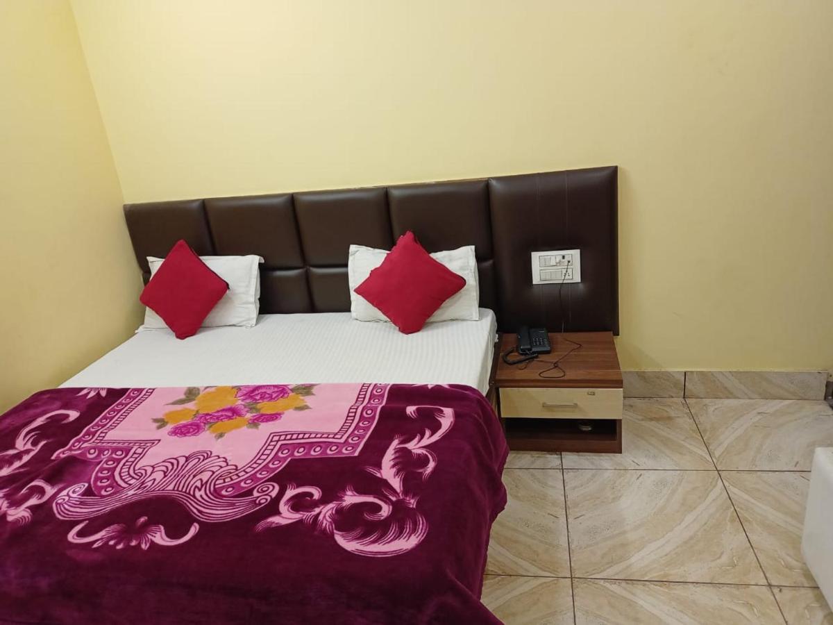 Hotel vinayak inn Haridwār Exterior foto