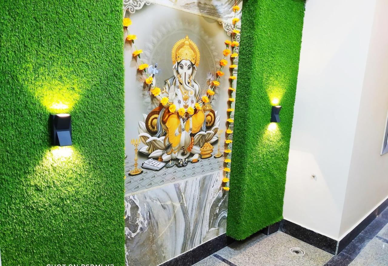 Hotel vinayak inn Haridwār Exterior foto
